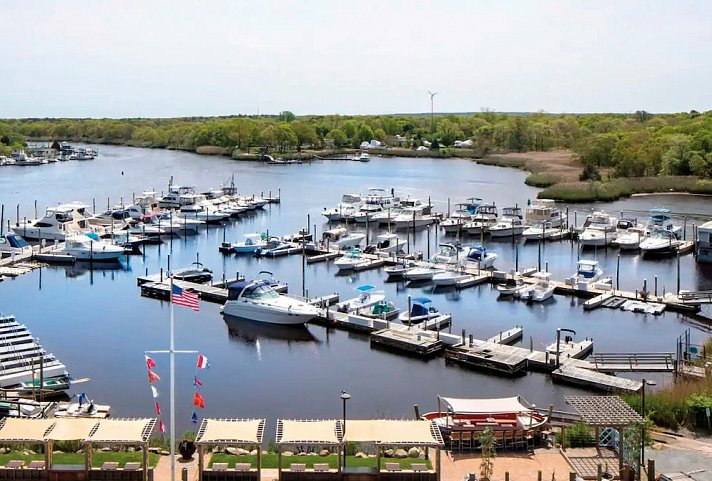 Hyatt Place Long Island East End