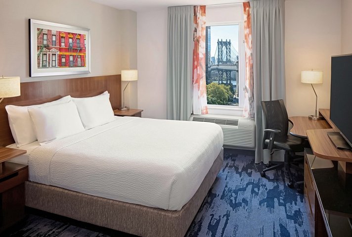 Fairfield Inn & Suites NY Manhattan/Downtown East - Wohnbeispiel Standard King (Zimmercodierung UG2)