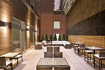Hilton Garden Inn New York Times Square South - Innenhof