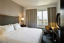 Hampton Inn Times Square South - Wohnbeispiel Standard King (Zimmercodierung UG1)