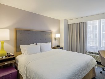 Hampton Inn Times Square South - Wohnbeispiel Standard King (Zimmercodierung UG1)