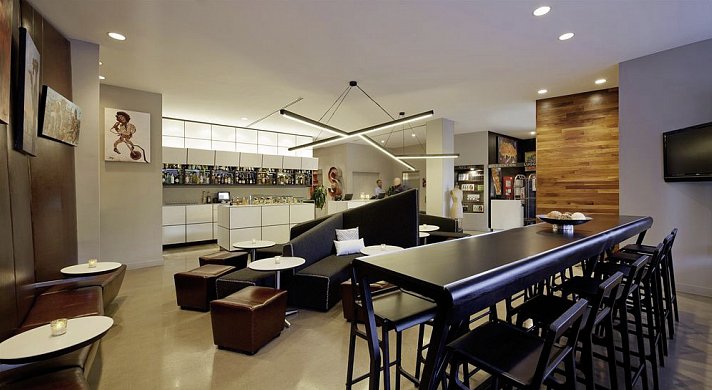 Nu Hotel