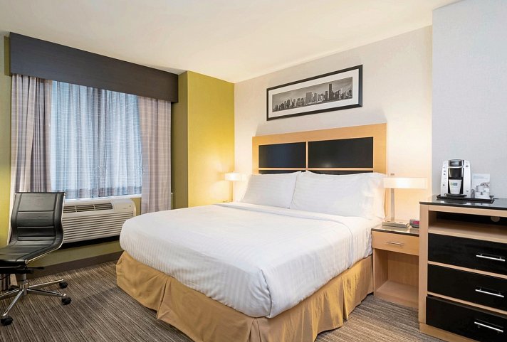 Holiday Inn Express New York City-Wall Street - Wohnbeispiel Standard One King (Zimmercodierung UG2)