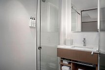 SpringHill Suites New York Manhattan Times Square - Wohnbeispiel One King Guestroom (Zimmercodierung UG2)