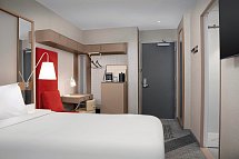 SpringHill Suites New York Manhattan Times Square - Wohnbeispiel One King Guestroom (Zimmercodierung UG2)
