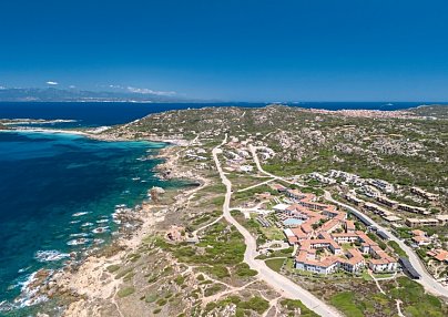 Mangia's Santa Teresa Sardinia, Curio Collection by Hilton Santa Teresa Gallura