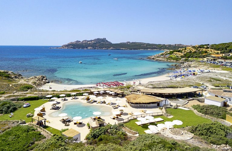 Mangia's Santa Teresa Sardinia, Curio Collection by Hilton