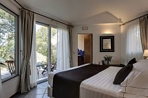 L'Ea Bianca Luxury Resort