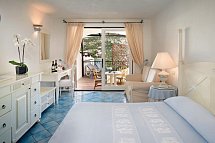 Club Hotel Baja Sardinia - Wohnbeispiel Juniorsuite Nebengebäude (Zimmercodierung JB1)