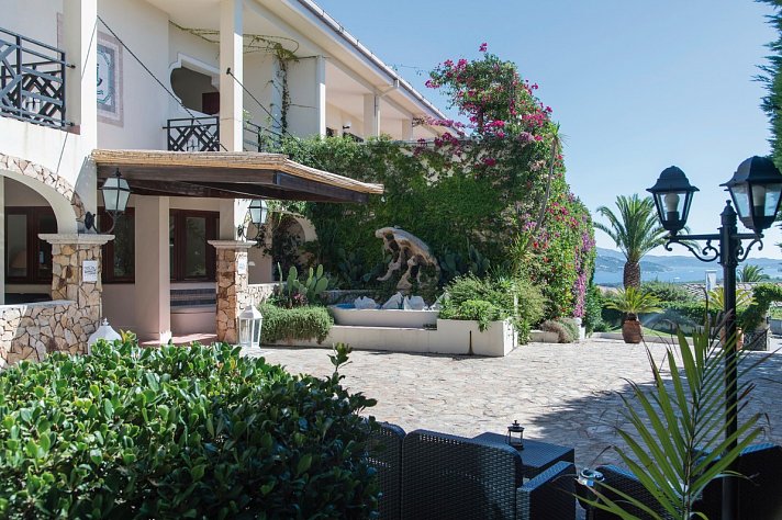Hotel Palau
