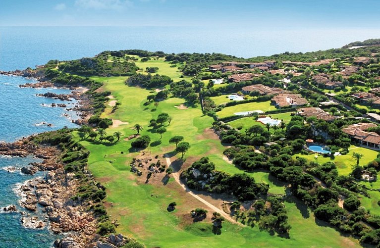 Due Lune Puntaldia Resort & Golf