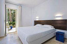 Sentido Tirreno Resort - Wohnbeispiel Familienzimmer (Zimmercodierungen FB1 & JB1)