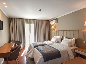 Suave Mar - Wohnbeispiel Doppelzimmer Poolblick (Zimmercodierung DBP)