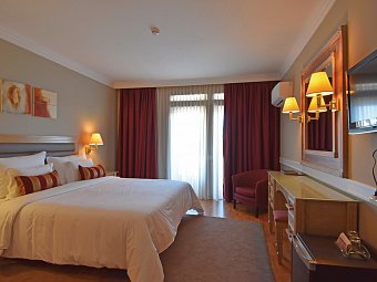 Suave Mar - Wohnbeispiel Doppelzimmer Poolblick (Zimmercodierung DBP)