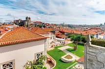 OCA Flores & Vitória Village Hotel