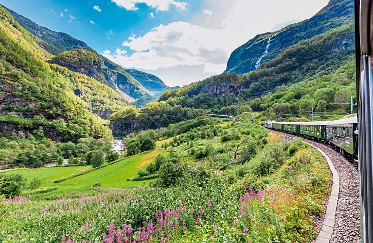 Mit Schiff und Bahn von Oslo nach Bergen