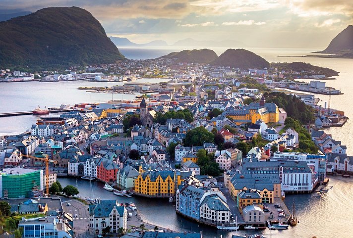 Große Südnorwegenreise - Ålesund