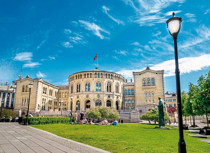 Reisevariante Mit Postschiff und Bahn durch Norwegen