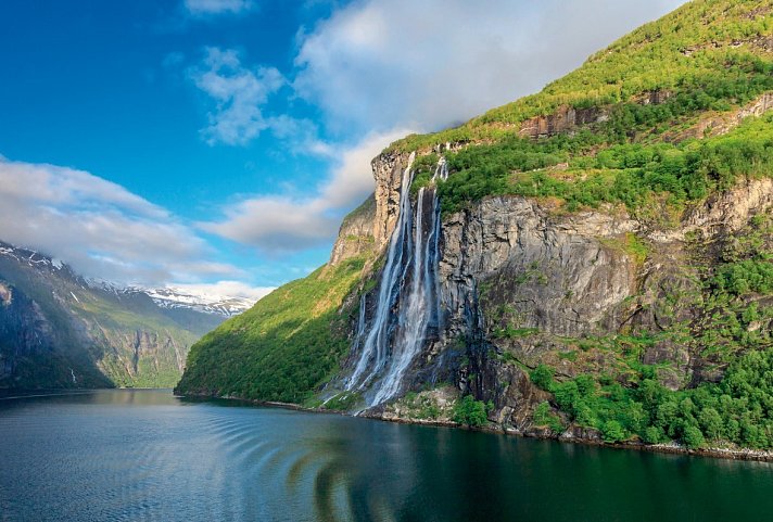 Fjorde, Gletscher und historische Hotels - Geirangerfjord