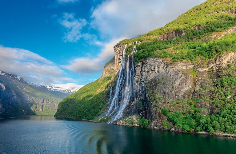 Fjorde, Gletscher und historische Hotels