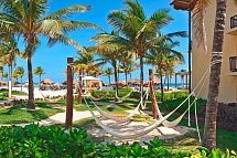 Catalonia Yucatan Beach