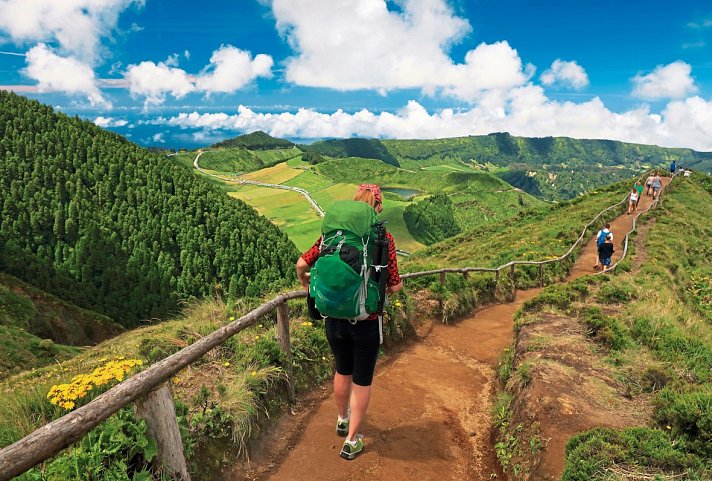 Kraterseen, Blumenpracht und Weltkulturerbe (Autoreise) - Wandern in Sete Cidades
