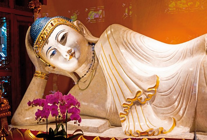 Die Zentren Chinas mit Yangzi - Shanghai, Jadebuddha-Tempel