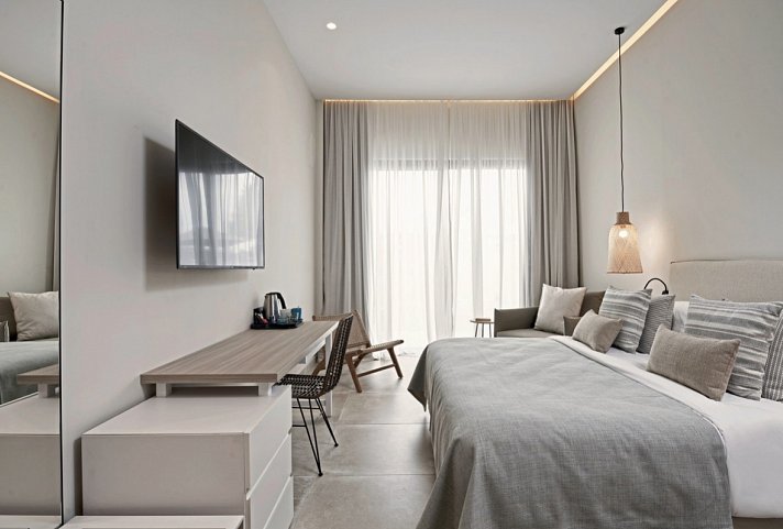 Mare Village Paphos - Wohnbeispiel Doppelzimmer Landblick (Zimmercodierung DB1)