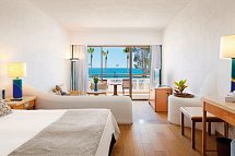 Coral Beach Hotel & Resort - Wohnbeispiel Juniorsuite Meerblick (Zimmercodierung J1M)