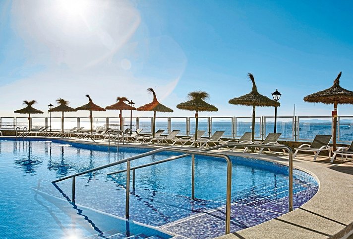 Universal Hotel Marqués