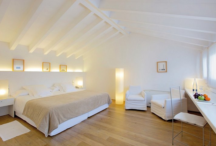 Convent de la Missió Grand Luxury Boutique adults-only - Wohnbeispiel Doppelzimmer Deluxe (Zimmercodierung DD1)