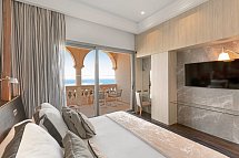 Pure Salt Port Adriano - Wohnbeispiel Doppelzimmer Deluxe Meerblick (Zimmercodierungen DD1 & DD2)