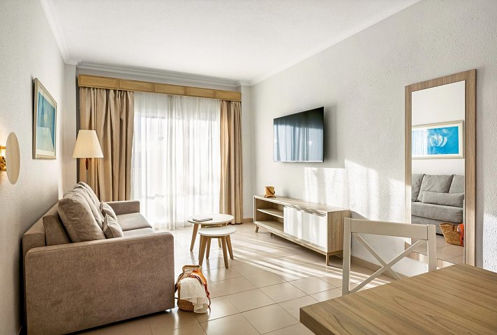 VIVA Blue & Spa - Wohnbeispiel Appartement 1 Schlafzimmer (Zimmercodierungen AB1, AB2, A1P & ABQ)