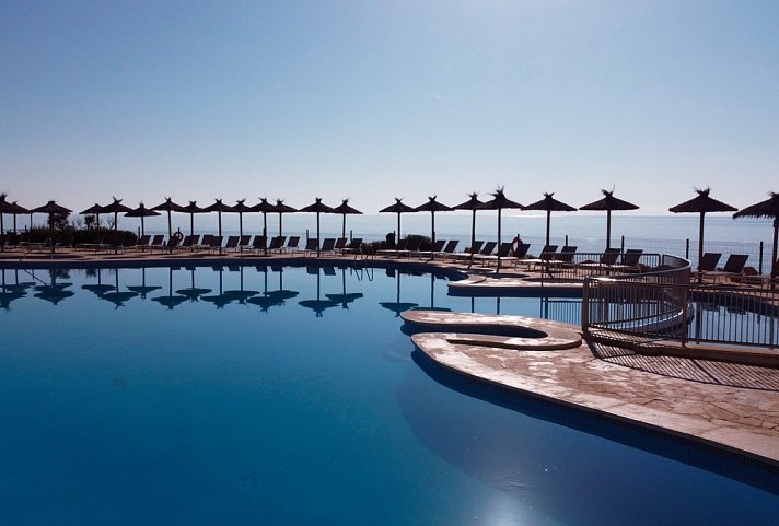 Alua Suites Las Rocas