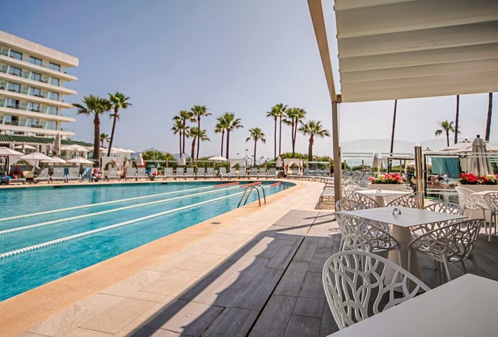 Playa Esperanza Resort