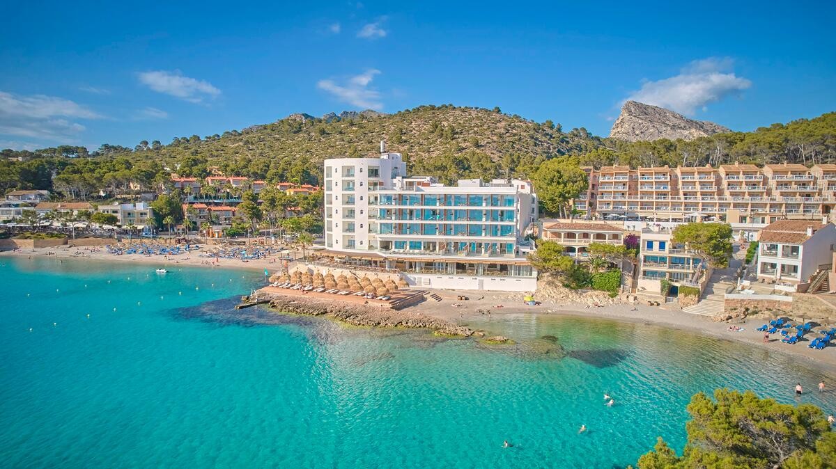 Universal Hotel Aquamarin