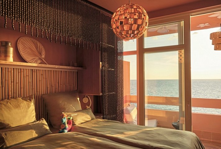 Bikini Island & Mountain Hotel Es Trenc - Wohnbeispiel Doppelzimmer Meerseite Cozy (Zimmercodierungen D1C & D2C)