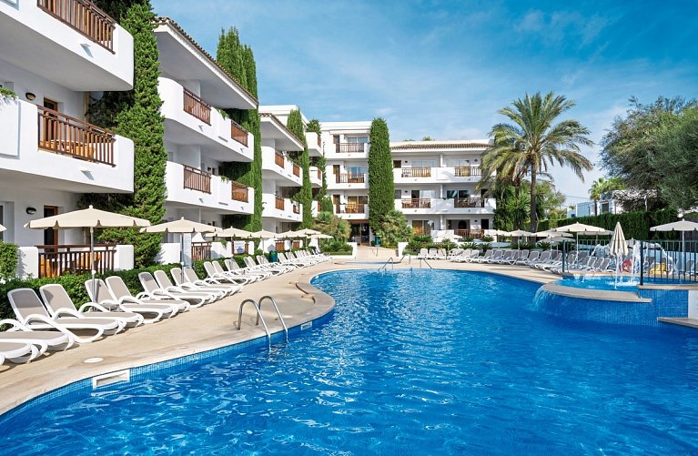 Inturotel Esmeralda Garden