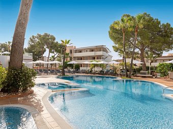 Valentin Somni Hotel & Suites