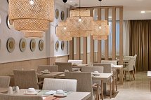 Valentin Somni Hotel & Suites