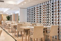 Valentin Somni Hotel & Suites