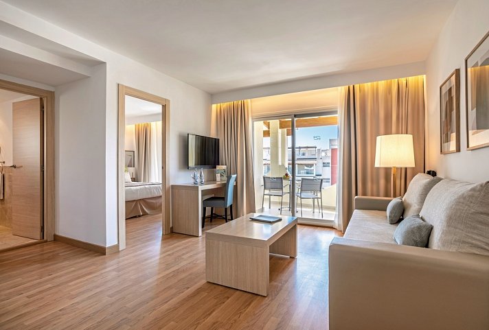 Zafiro Bahia - Wohnbeispiel (Zimmercodierungen AB1, AB2, A1P, A2P, OB1 & OB2)