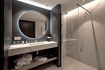 Universal Hotel Neptuno - Adults Only - Beispiel Bad (Zimmercodierung JB1)