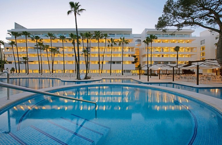 Iberostar Waves Cristina