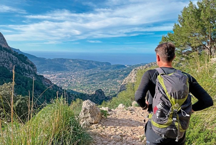 Mallorca - Trans Tramuntana - Coll de l'Ofre nahe Cuber Stausee