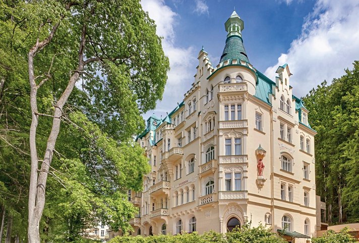 Ensana Svoboda Health Spa Hotel - Gebäude Svoboda