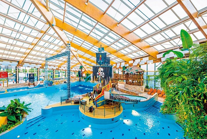 Aqua Palace