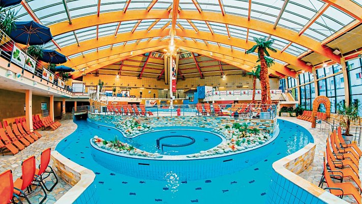 Aqua Palace