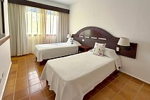 VIK Hotel Arena Blanca - Wohnbeispiel Family Suite (Zimmercodierung FSG)