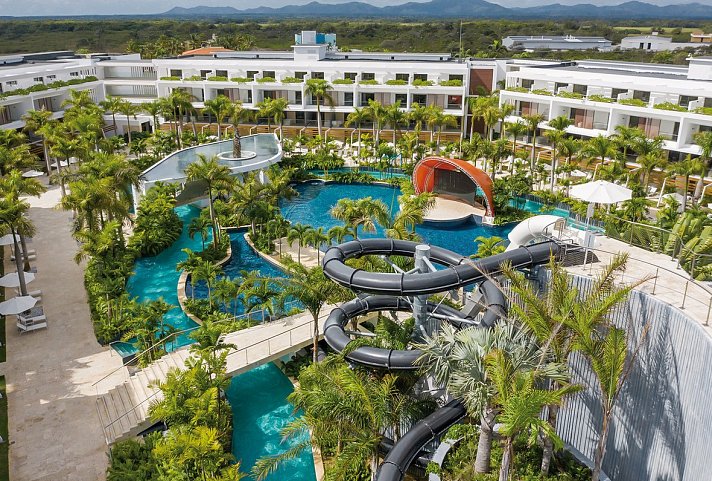 Dreams Onyx Resort & Spa